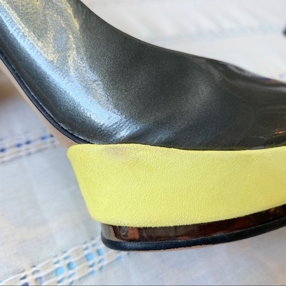 Vince Camuto Heels Dacoma Stiletto Platform Pumps, Yellow Neon Retro Sexy, Party - Picture 9 of 15